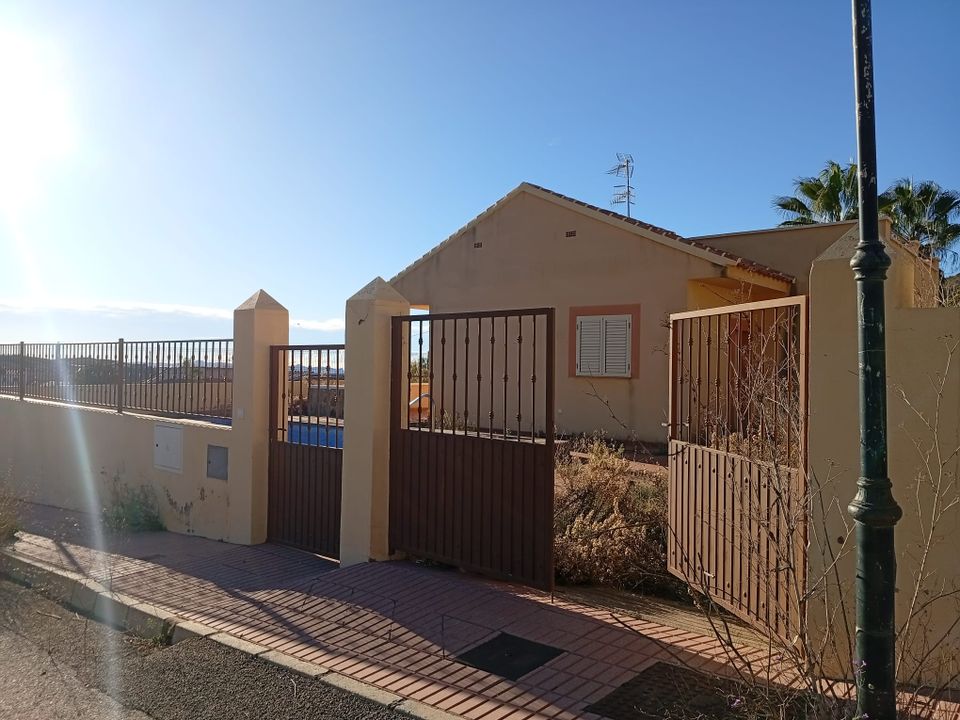 Villa i Las Piedras (Huercal Overa), Almeria - foto 2